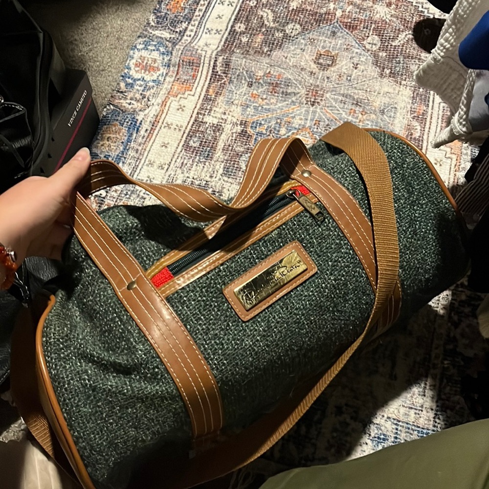 Vintage Oscar de la Renta duffel bag